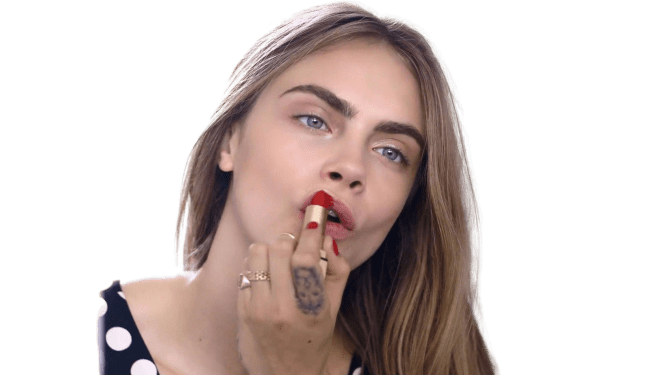 Cara-Delevingne-Call-Of-Duty-PNG-4
