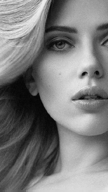 Scarlett-Johansson-7